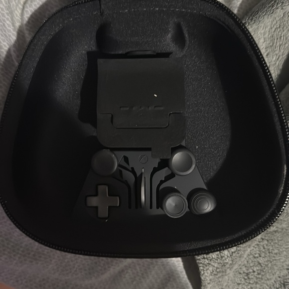 Xbox controller - Picture 3 of 6